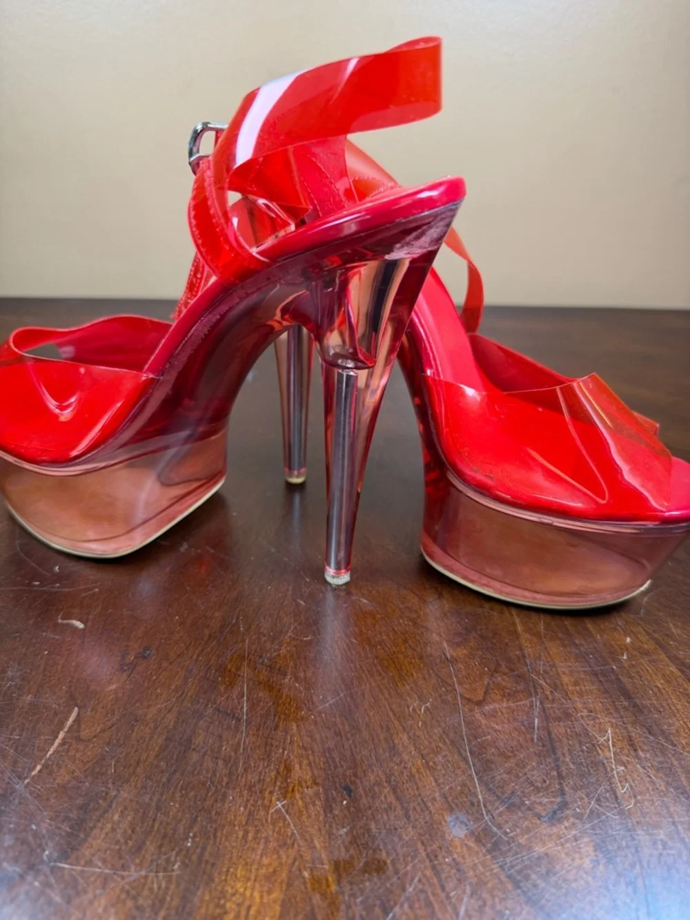 PrettyLittleThing glossy red